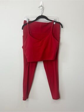 Athleta Bra Top Salutation Stash Set Red